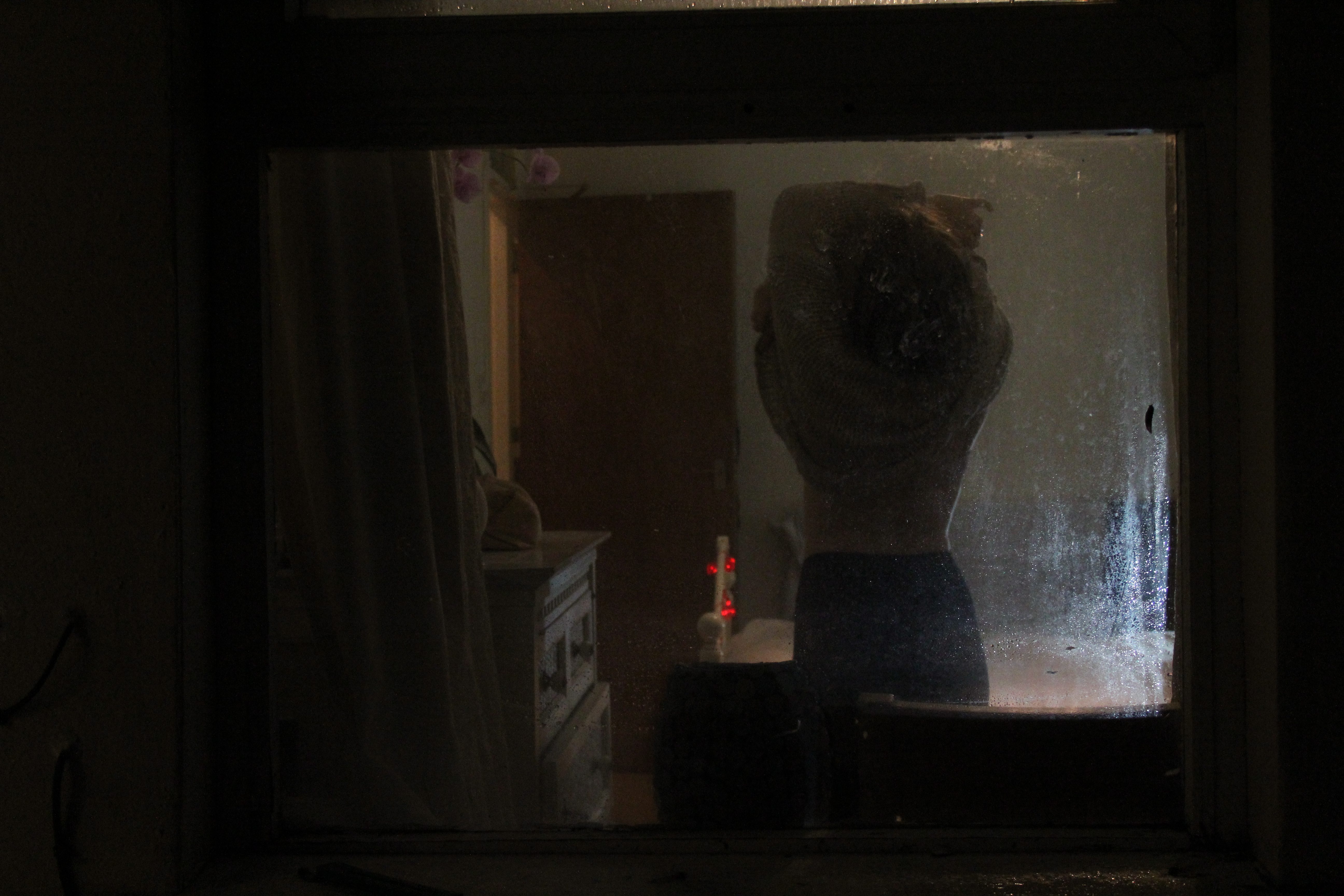 Girl Undressing In Window Babes Video Xxx